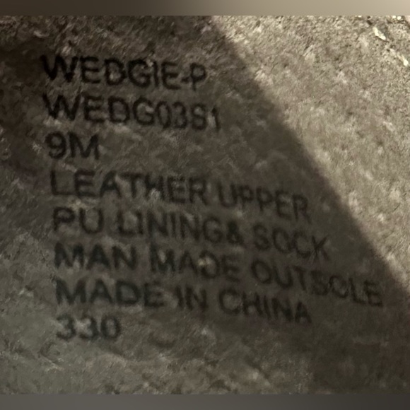 Steve Madden Wedges (Tan/Grayish) - Picture 7 of 7